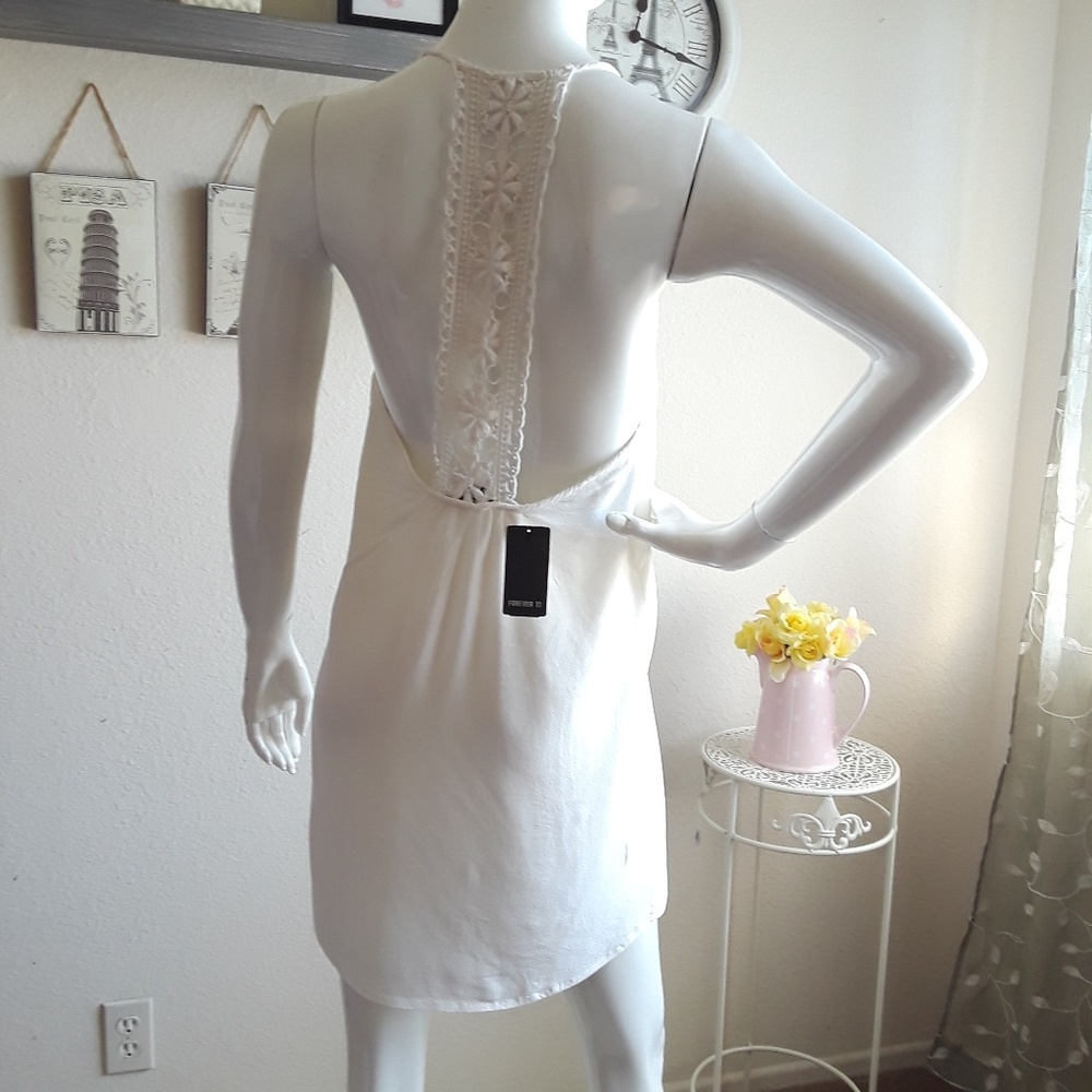 Forever 21 lace tank top "Y "Small